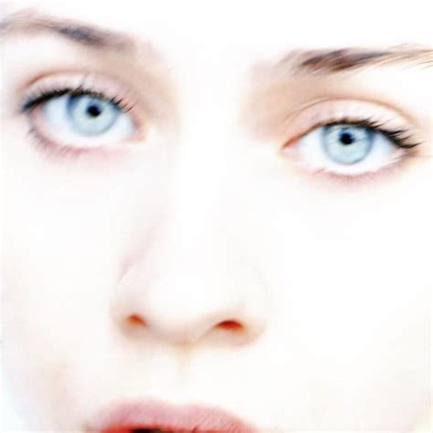 Fiona Apple – Criminal Lyrics .